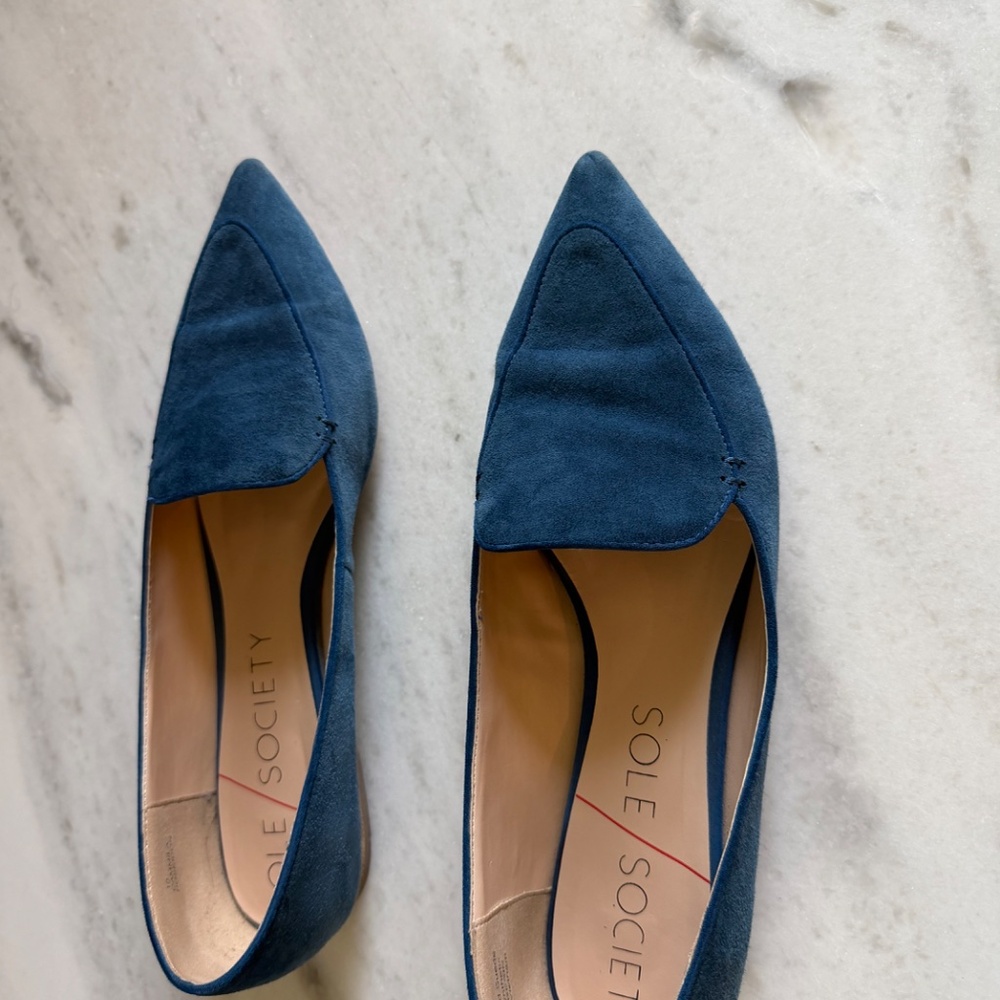 Gorgeous Sole Society Blue Suede Flats - Picture 3 of 8